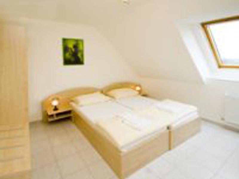 Lenas Donau Hotel Vienna Luaran gambar